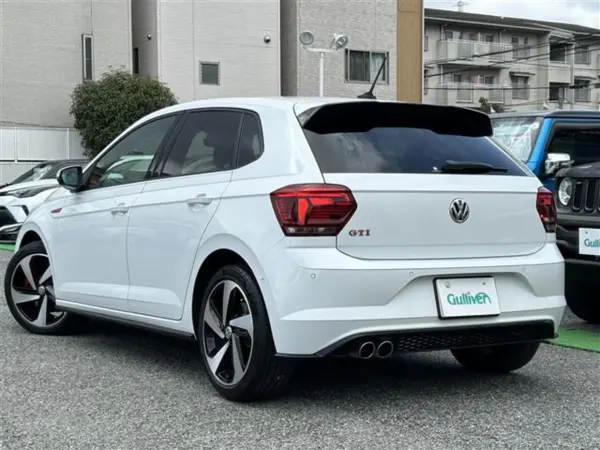 2019 Volkswagen Polo — photo 3