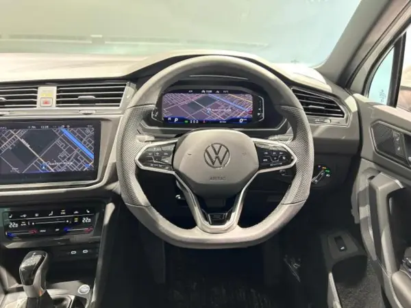 Volkswagen Tiguan TSI R-Line Certified Used Car Non-Smoking (White) — photo 8