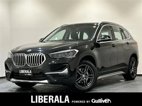 BMW X1 xDrive 18d xLine 4WD Comfort Package Sliding Rear Seat Wireless Charging Satin Aluminum Exterior Backup Camera Driving Assistant Plus Advanced Active Safety PKG (Black Sapphire Metallic)