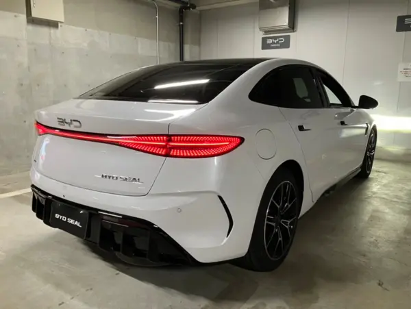2025 Byd Seal — photo 2 | Tuminion Kenya