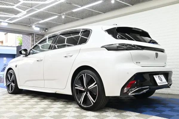 2023 Peugeot 308 — photo 3