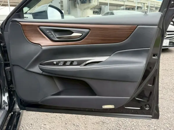 2024 Toyota Crown — photo 7 | Tuminion Kenya