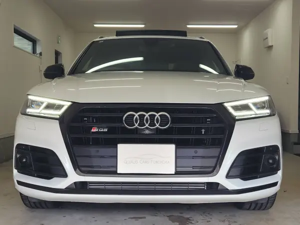 Audi SQ5 3.0 4WD User Trade-in Vehicle, Black Styling Option, Panoramic Glass Sliding Roof Option, 21-inch Aluminum Wheel Option, Bang & Olufsen, Matrix LED Headlights, ACC (Glacier White Metallic) — photo 8
