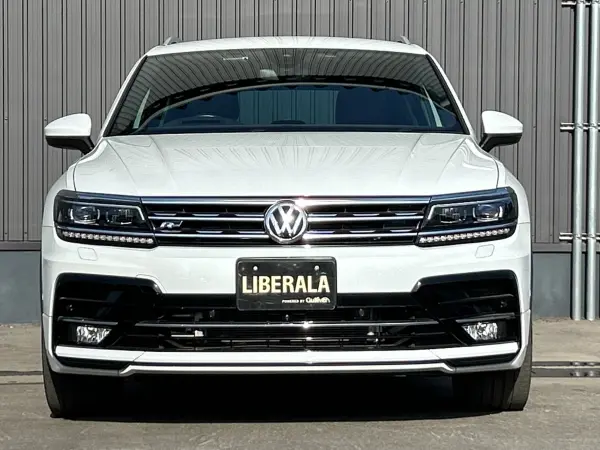 Volkswagen Tiguan TDI 4Motion R-Line Diesel Turbo 4WD — photo 9