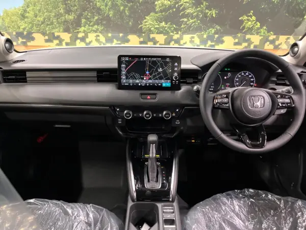 2026 Honda Vezel — photo 2