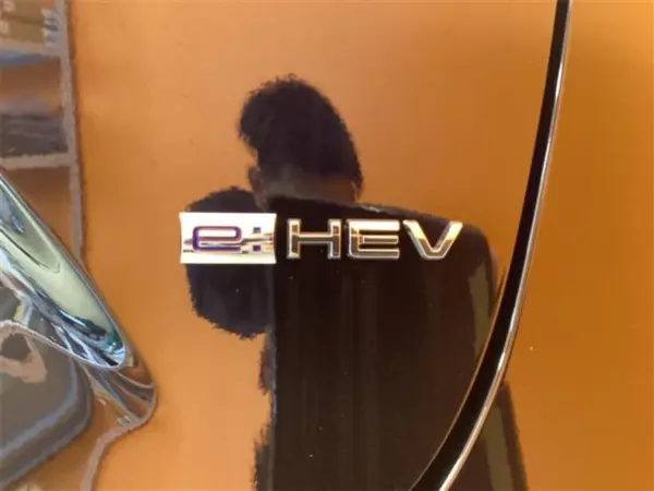 Honda Vezel 1.5 e:HEV Z — photo 7