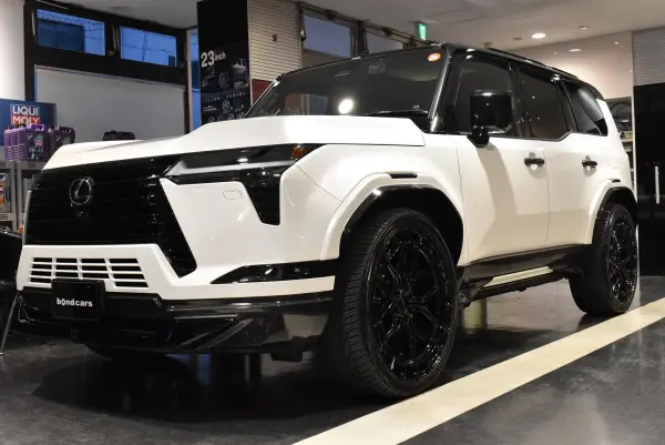 Lexus GX550 Version L 4WD ARTISAN & Modellista Aero VOSSEN Mark Levinson Blitz Coilover Auto Step Panoramic Roof (Sonic Quartz)