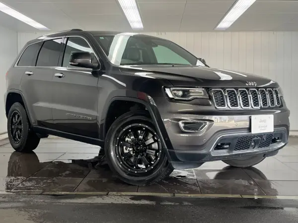 Jeep Grand Cherokee Limited (without Air Suspension) 4WD Leather Seats Seat Heater Ventilation Apple CarPlay Bluetooth Full-Seg Adaptive Cruise Control Forward Collision Warning Backup Camera Certified Used Car Warranty (Granite Crystal Metallic) — photo 9