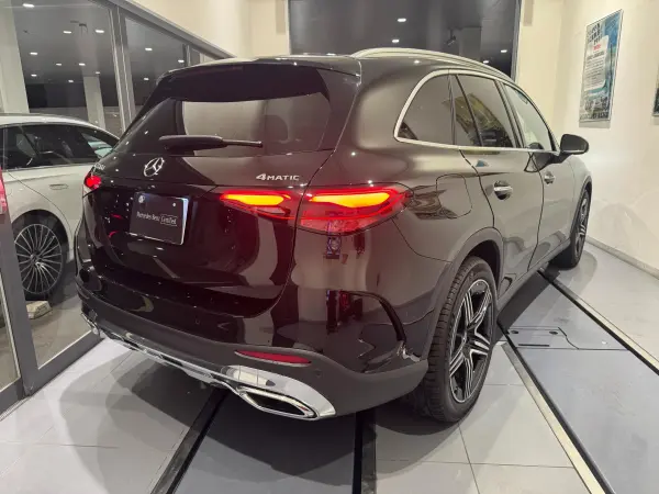 2023 Mercedes-benz Glc — photo 2