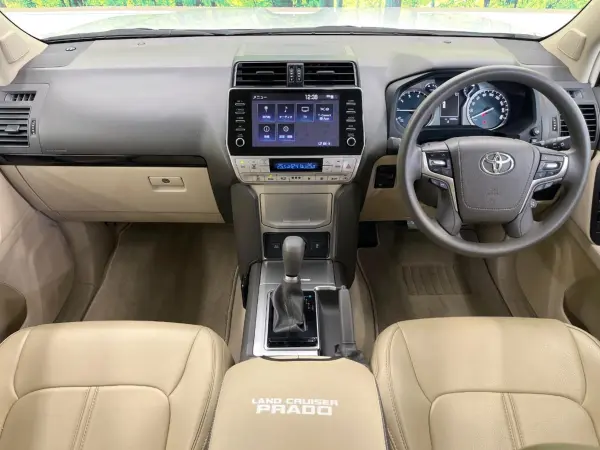 2022 Toyota Landcruiser Prado — photo 2