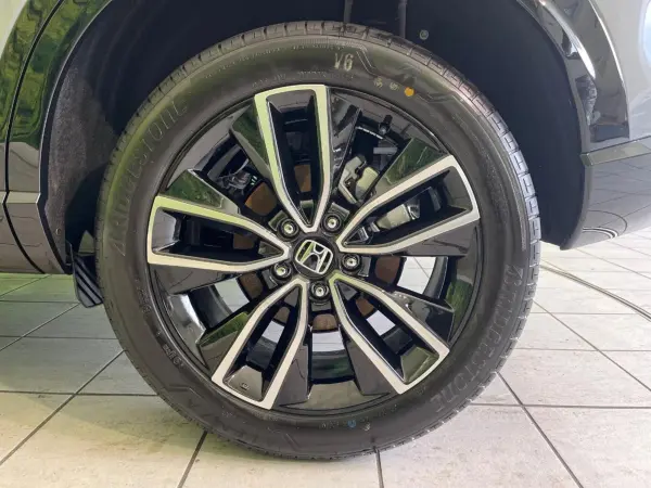 Honda Vezel 1.5 e:HEV Z — photo 8
