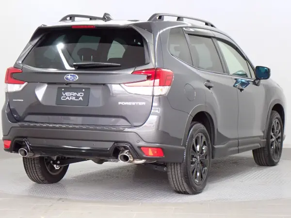 2023 Subaru Forester — photo 3 | Tuminion Kenya