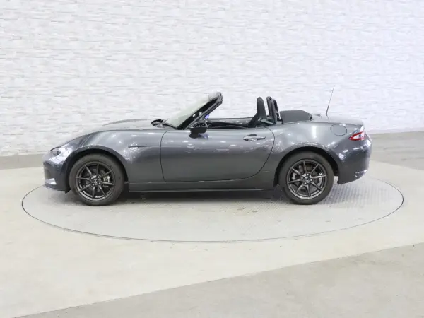 2018 Mazda Roadster — photo 9 | Tuminion Kenya