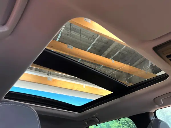 2022 Mitsubishi Outlander — photo 3