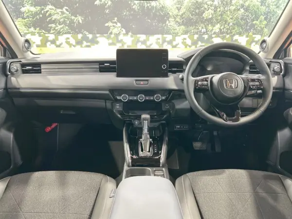 2026 Honda Vezel — photo 2