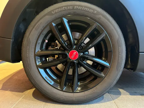 2021 Mini Cooper — photo 9 | Tuminion Kenya