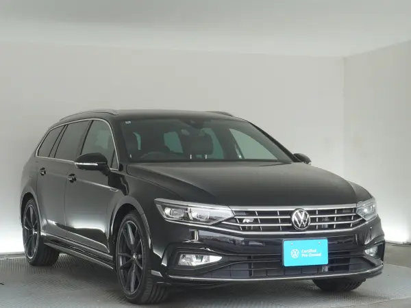 2022 Volkswagen Passat — photo 3