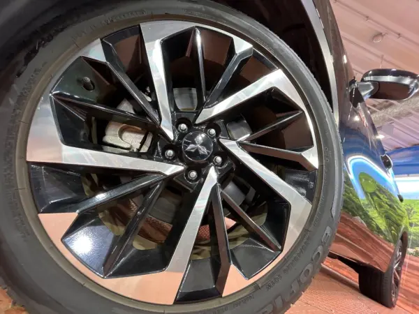 Mitsubishi Outlander PHEV 2.4 P 4WD — photo 9