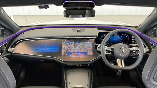 Mercedes-Benz E-Class Wagon E220 d Avantgarde AMG Line Package (ISG) Diesel Turbo MP202502 New Current Model Superscreen/Nappa Leather Diamond Stitch/Perfume Atomizer/Head-up Display/Seat Ventilator/3D Cockpit (MANUFAKTUR Opalite White) — photo 7