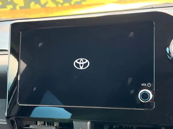 2023 Toyota Noah — photo 3 | Tuminion Kenya