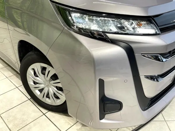 2023 Toyota Noah — photo 8 | Tuminion Kenya