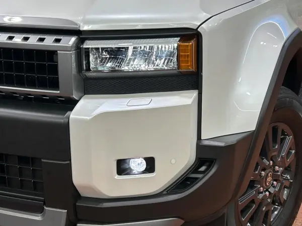 2025 Land Cruiser 250 — photo 8 | Tuminion Kenya