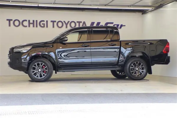 2024 Toyota Hilux — photo 2 | Tuminion Kenya