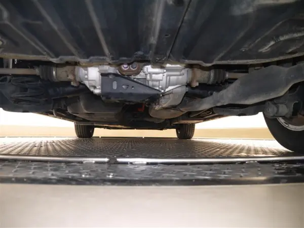Toyota Noah 1.8 Hybrid S-G E-Four 4WD — photo 8