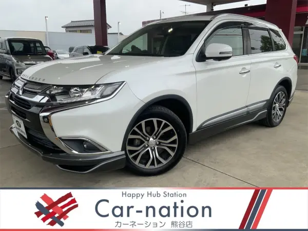 Mitsubishi Outlander 2.4 24G Navigation Package 4WD 1-Owner Around View Camera Black Leather Seat Power Back Door Roof Rails Navigation Bluetooth e-Assist LKA Collision Mitigation Auto High Beam LED Head Power Seat Seat Heater Full-Seg TV CD/DVD Radar Cruise 3-Row Seat (White Pearl)