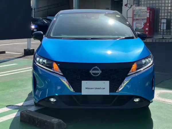 Nissan Note 1.2 X 9th Gen Nissan Connect Navi & All-Around M ProPilot SOS Call ETC2.0 Front/Rear Drive Recorder Wireless Charger USB HDMI Collision Mitigation Pedal Misapplication Prevention Lane Keep Assist Non-Smoking Nissan Wide Warranty 2 Years (Vivid Blue/Super Black) — photo 9