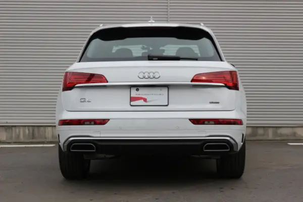 Audi Q5 40 TDI Quattro S Line — photo 9