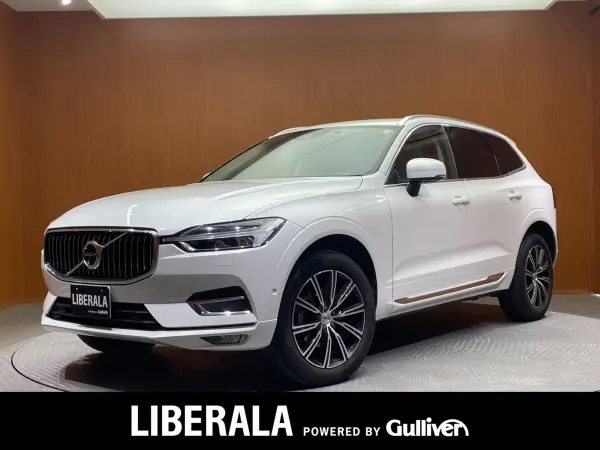 Volvo XC60 B5 AWD Inscription — thumbnail 1