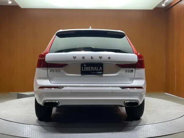 Volvo XC60 B5 AWD Inscription — photo 9
