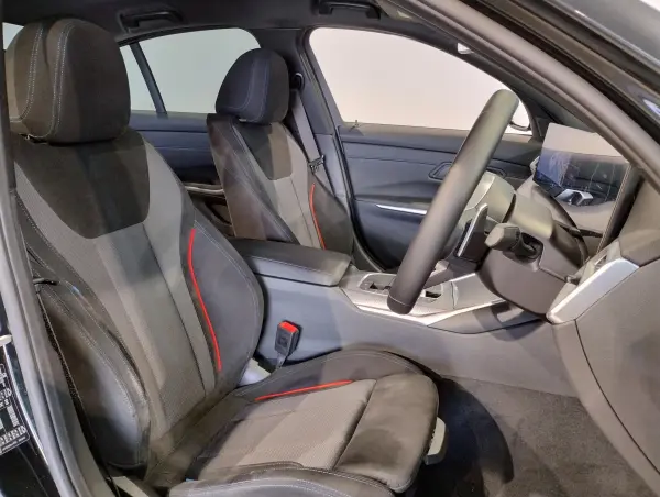 2025 Bmw 3 Series — photo 7 | Tuminion Kenya