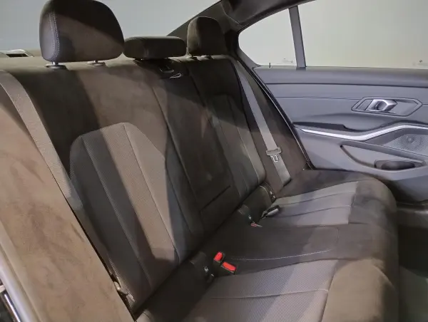 2025 Bmw 3 Series — photo 8 | Tuminion Kenya