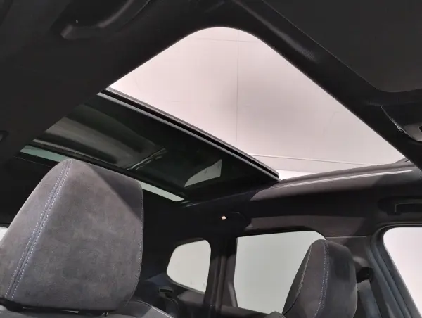 2025 Bmw X1 — photo 8 | Tuminion Kenya