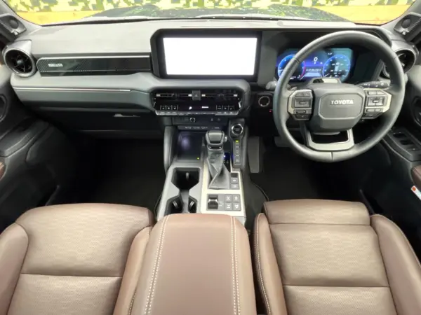 2025 Land Cruiser 250 — photo 2 | Tuminion Kenya