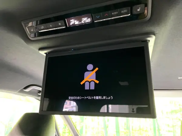 2023 Toyota Noah — photo 7 | Tuminion Kenya