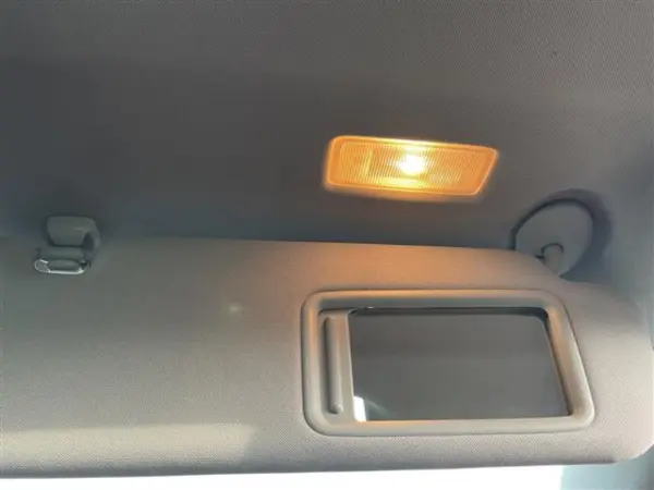 2016 Toyota Mark  X — photo 9 | Tuminion Kenya