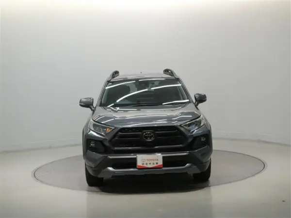 Toyota RAV4 2.0 Adventure Off-Road Package 4WD Memory Navigation Around View Camera ETC2.0 Seat Heater & Ventilation Power Seat Power Rear Gate Roof Rail (Gray Metallic) — photo 8