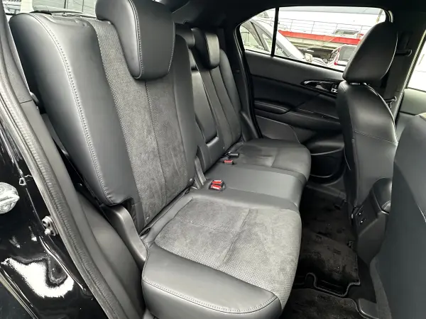 Mitsubishi Eclipse Cross PHEV 2.4 Black Edition 4WD (Black Mica) — photo 8
