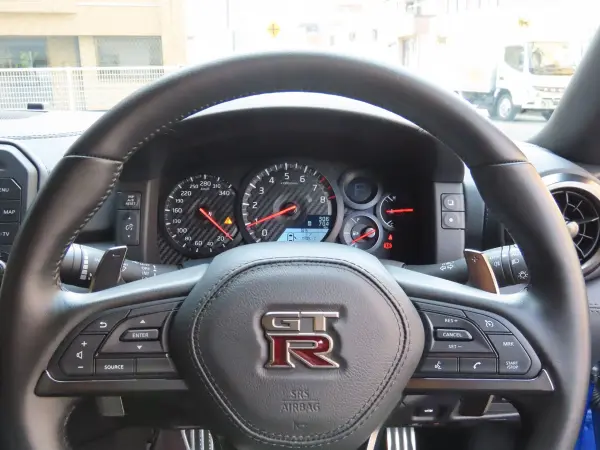 Nissan GT-R 3.8 Pure Edition 4WD Final Model 25 Model 1 Owner Wangan Blue Titanium Alloy Exhaust Leather Suede Seats Genuine Floor Mats Privacy Glass Thatcham Anti-Theft System Genuine RAYS Forged 20-Inch Wheels Non-Smoker (Wangan Blue 4-Coat Multi-Flex PM) — photo 9