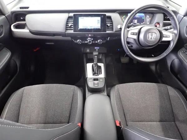 Honda Fit 1.5 e:HEV Home — photo 8
