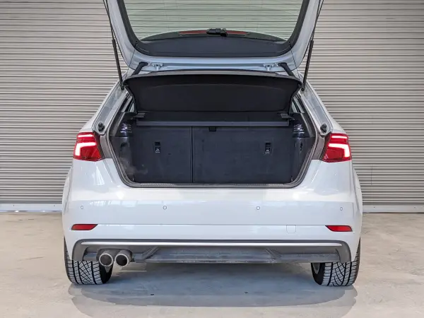 Audi A3 Sportback 30 TFSI Sport Luxury Package Navigation Package Convenience Package Safety Package (Glacier White Metallic) — photo 7