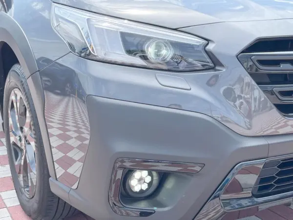 2023 Subaru Legacy Outback — photo 8 | Tuminion Kenya