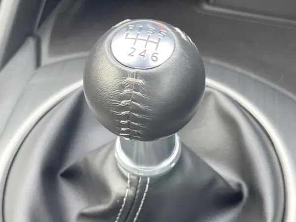 2024 Mazda Roadster — photo 3