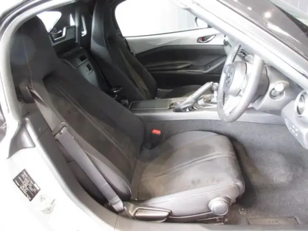 Mazda Roadster 1.5 S Special Package Demo Up Car (Gray) — photo 9