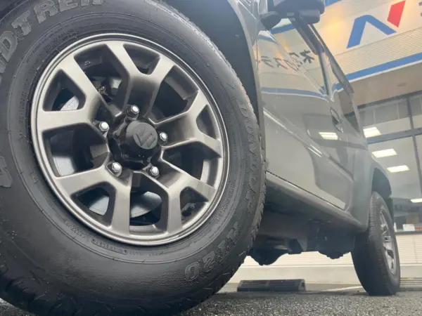 Suzuki Jimny Sierra 1.5 JC 4WD — photo 9