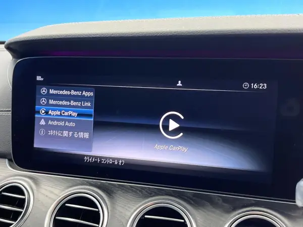 2019 Mercedes E Class — photo 3