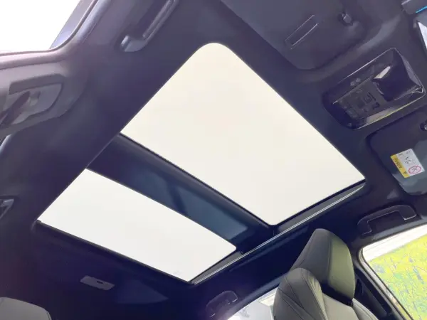 2020 Toyota Harrier — photo 3